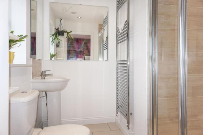 Master En-suite