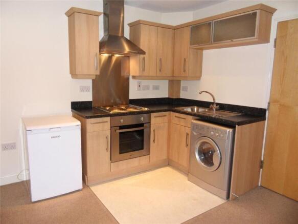 1 bed Flat for sale Image 4