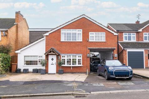 Briar Close, Burbage, LE10