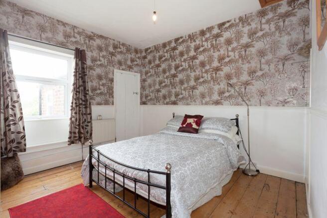 BEDROOM 2