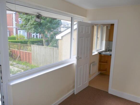 Flat to rent Image 6