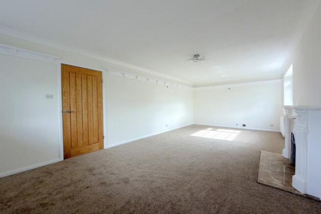 2 bed Bungalow for sale Image 9