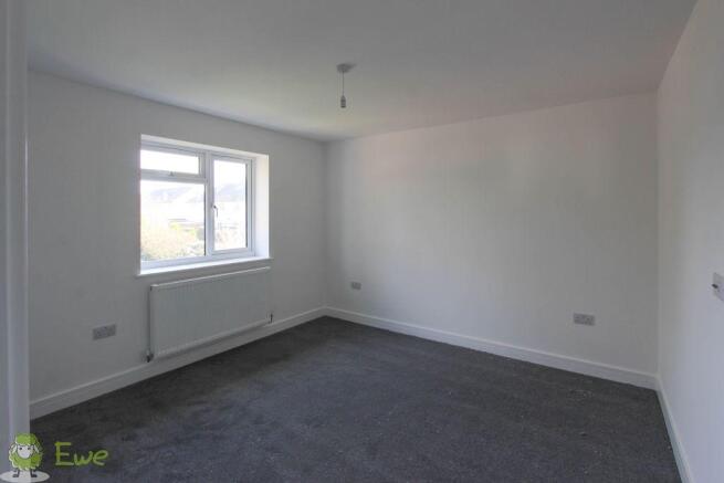 Bedroom 2 (Double)