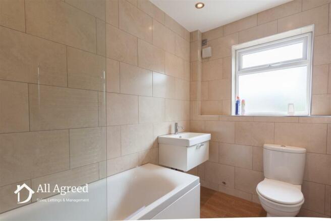 DOWNSTAIRS BATHROOM