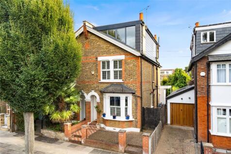 Atbara Road, Teddington, TW11
