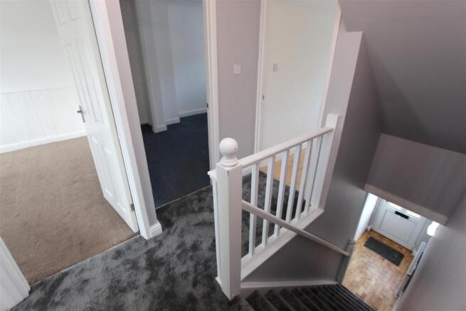 21 Cherry Tree Close 010.JPG