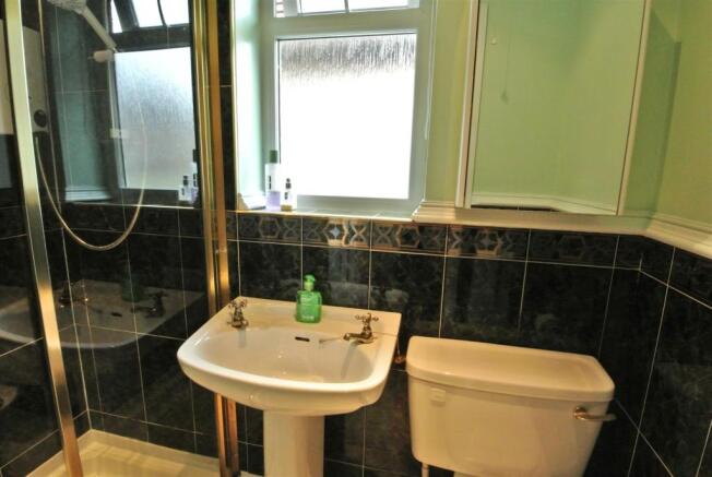 Three Piece Shower R