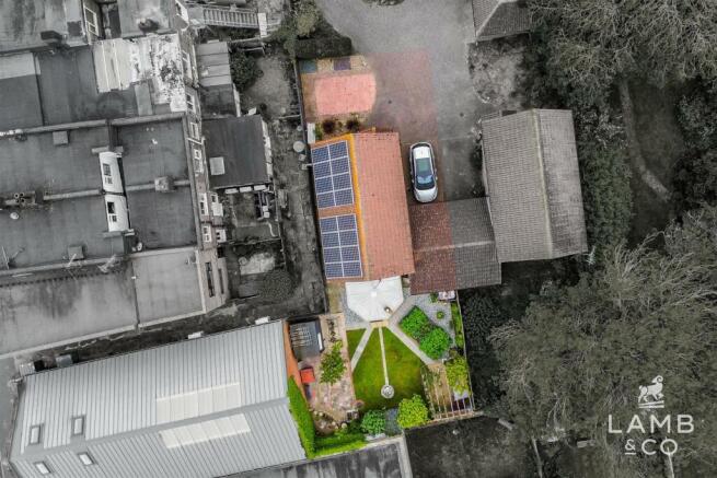 dji_fly_20230531_171500_879_1685549847485_photo_op
