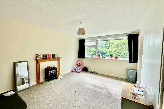 Studio for sale Image 5