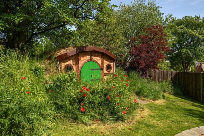 Hobbit House