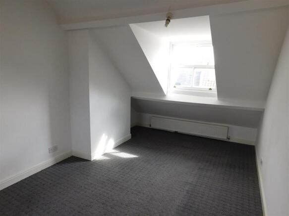 Lounge area.JPG