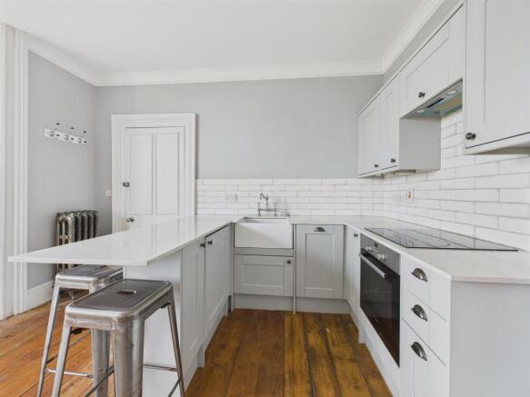Kitchen area.jpg