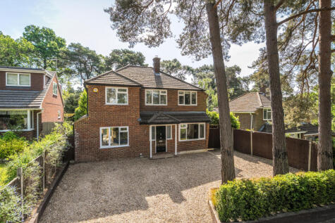 Pine Tree Hill, Pyrford, GU22