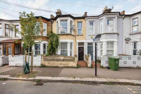 St. Georges Road, Leyton