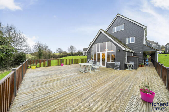 1e2b10548f954ab4bee1d097c161f060