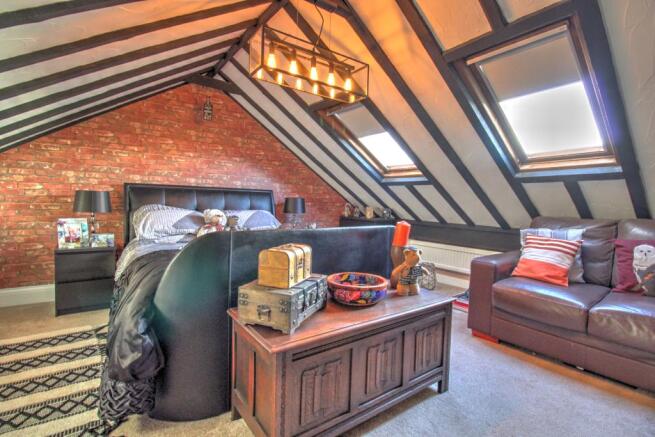 Attic Bedroom e