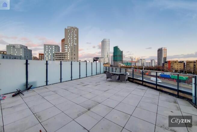 PRIVATE TERRACE