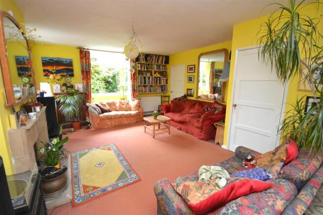 Sitting Room 4 a.jpg