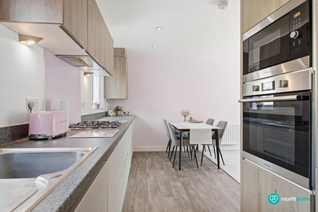 2 bed Ground Flat for sale Image 6