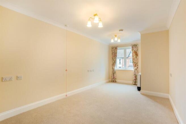 8608778-interior08.jpg