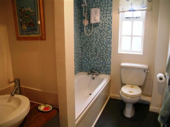 En Suite Bathroom