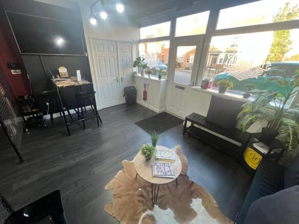 WhatsApp Image 2025-01-27 at 14.28.22.jpeg