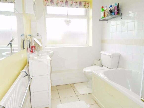 Modern bathroom  (front)