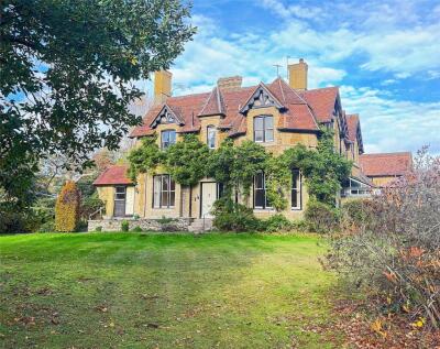 Burford Lodge, Burford Lea, Elstead, GU8