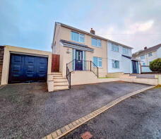 4, Moorcroft Close, Plymouth PL9 8PF