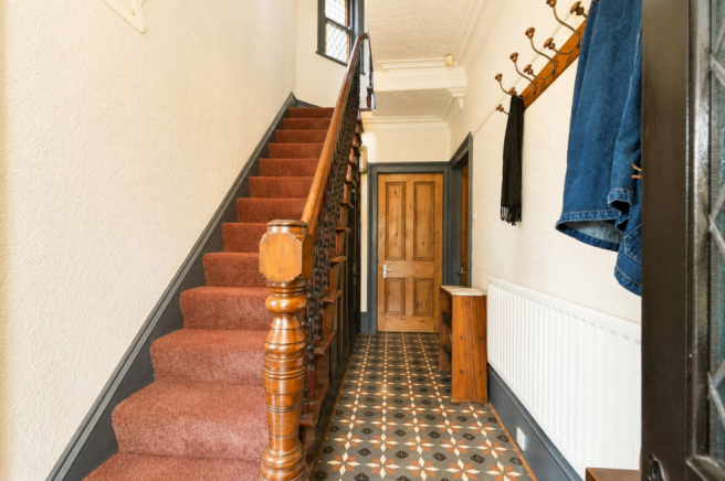 4 bed Detached for sale Image 12