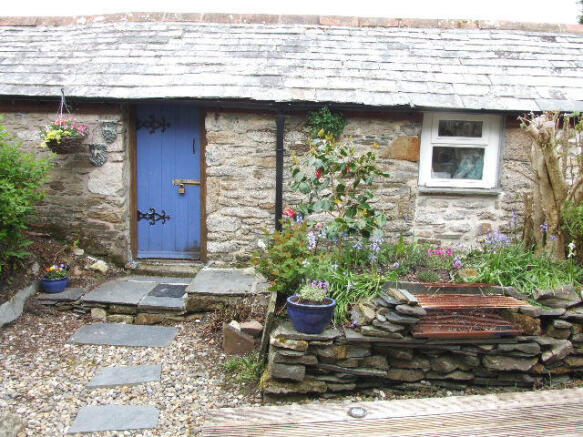 OUTBUILDING