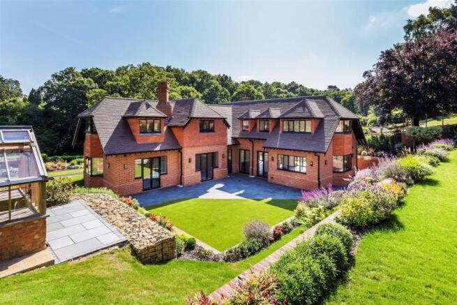 house. estate agency Peaslake