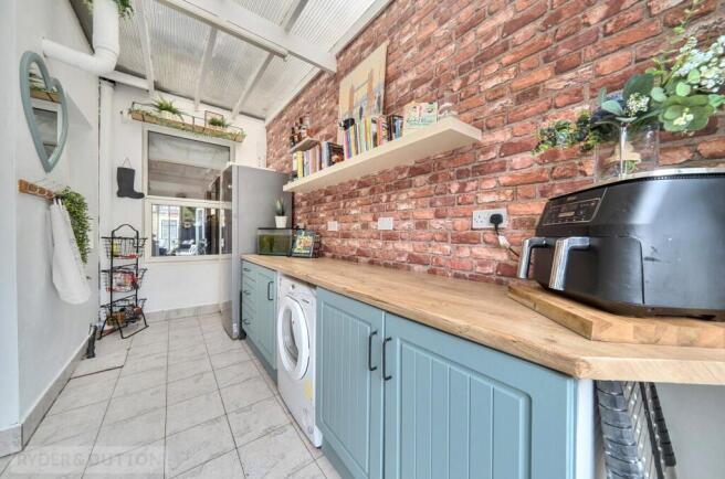 3 bed End of Terrace for sale Image 9