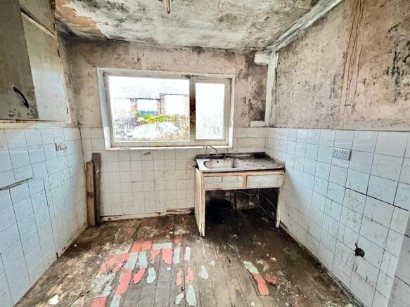 Bramleys Estate Agents - Woodfield Avenue - Greetl