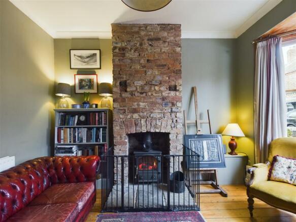 SITTING ROOM