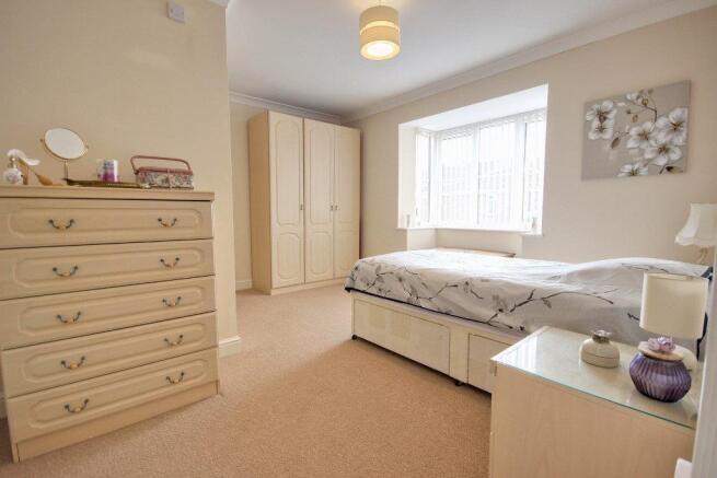 3 bed Detached Bungalow for sale Image 6
