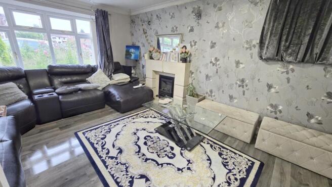 Thoralby Close, Longsight photo 4