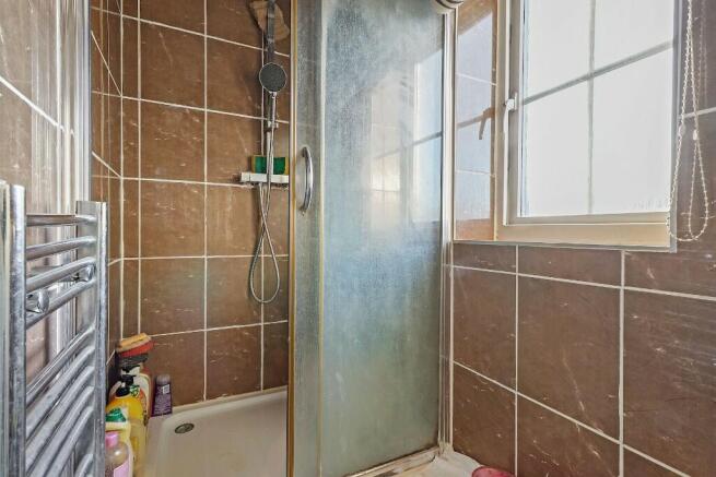 En-suite shower room