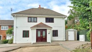 46, Willcocks Close, Chessington KT9 1HG