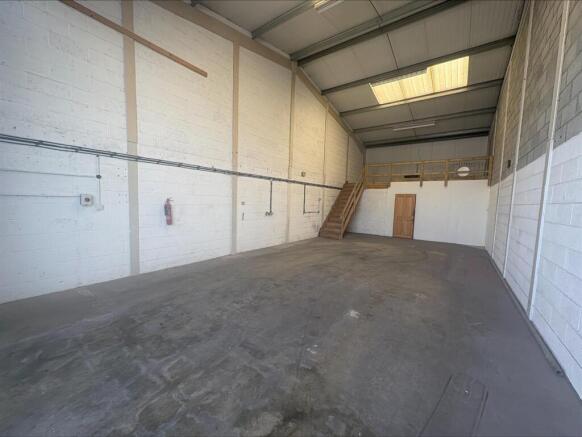 MAIN WORKSHOP