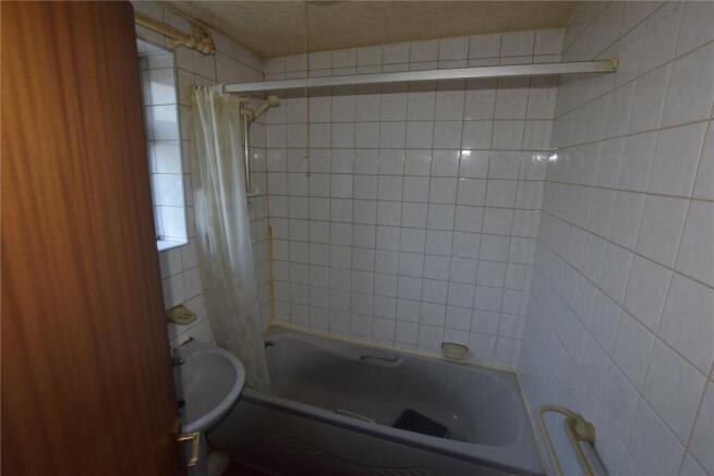 2 bed Terraced for sale Image 5