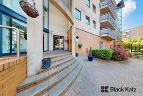 17, Wards Wharf Approach, Silvertown, London E16 2EY
