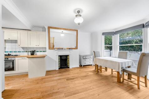 Cardigan Road,
Richmond, TW10