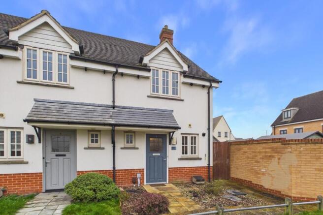2-bed house on Battalion Walk, Colchester, CO2, £260,000