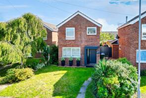 27, Elizabeth Way, Huntingdon PE28 3PH