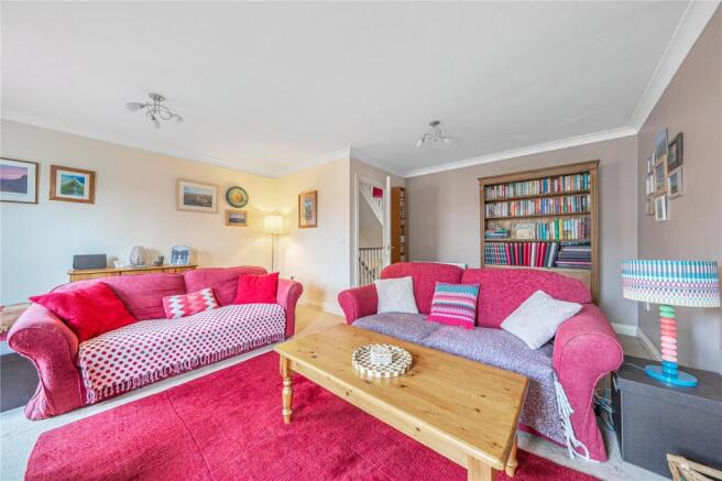 4 bed House for sale Image 8