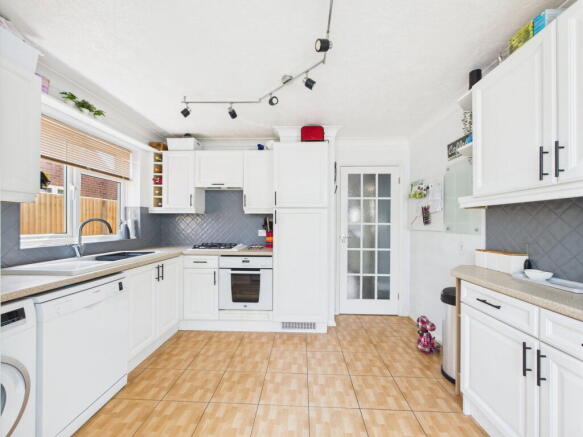 House in Worthing - View 4