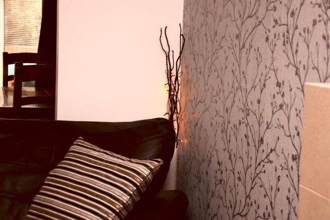 Photo 33