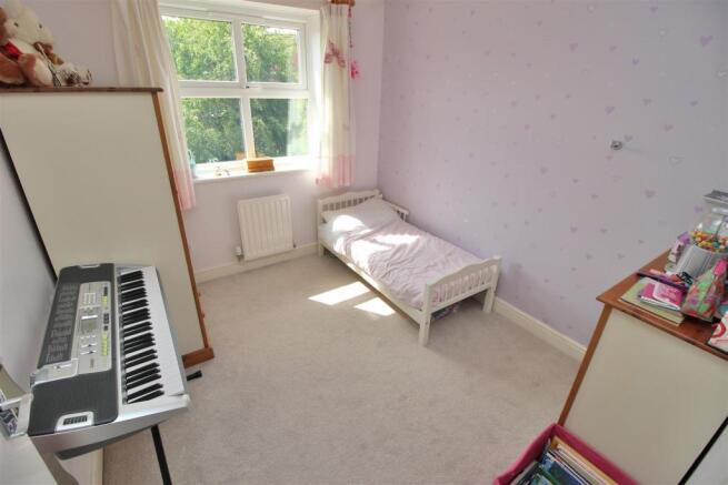 BED3.JPG