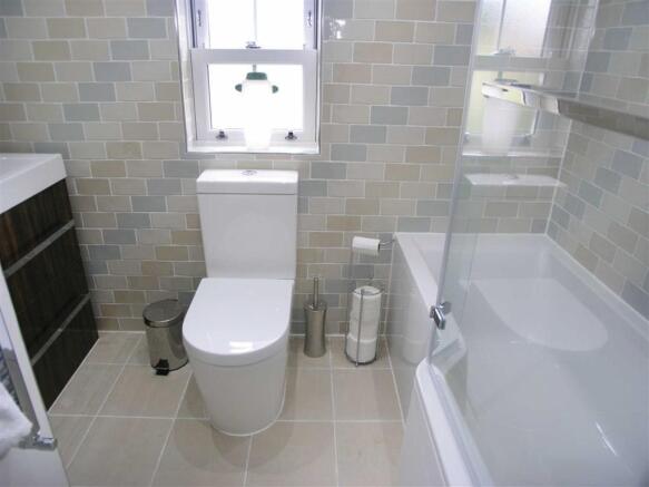 En-suite Bathroom
